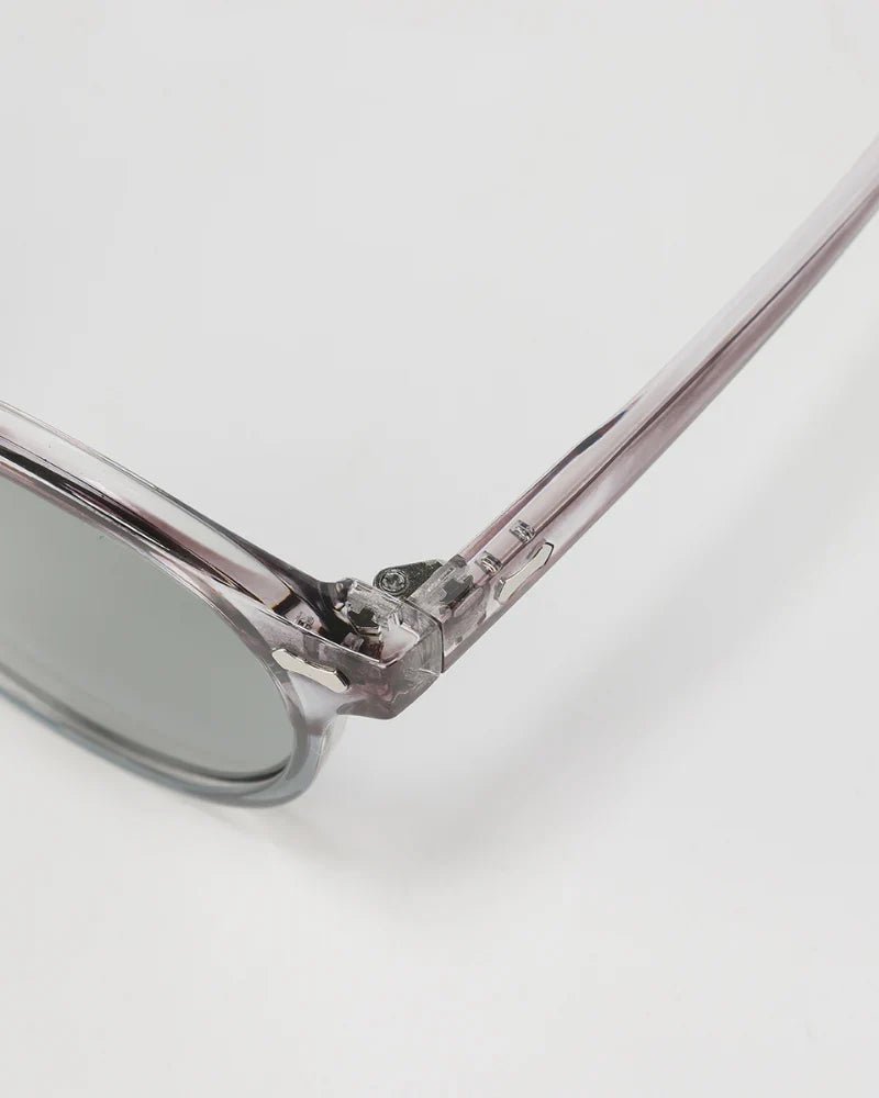 VENICE Old Money Sunglasses - Timeless Vintage-Inspired Eyewear - Mercer Society